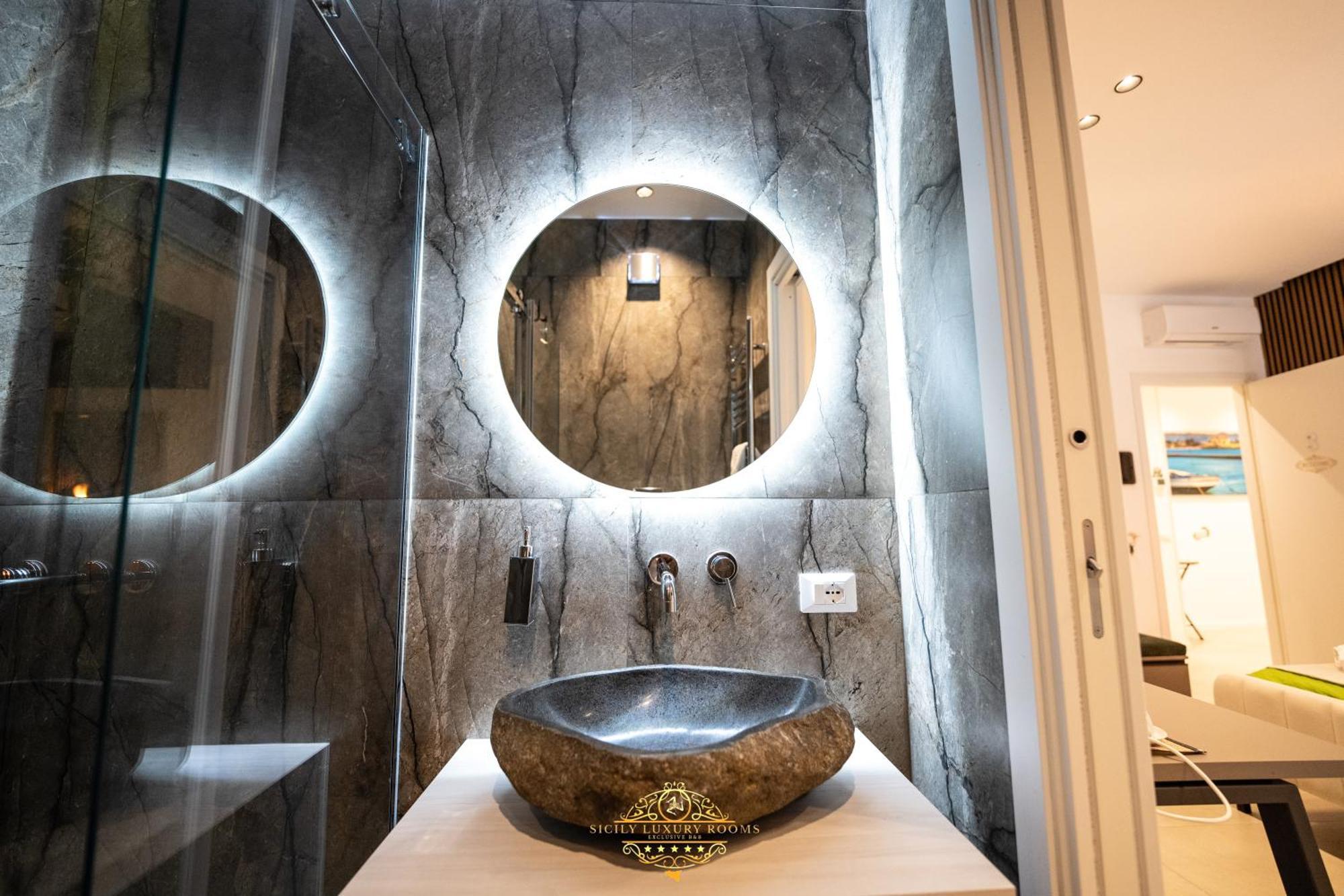 Sicily Luxury Rooms Palermo Exterior photo
